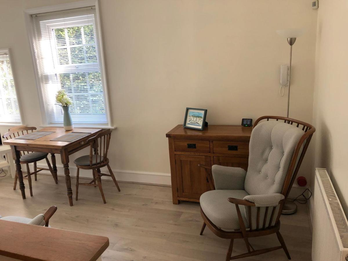 Strathmore Bed & Breakfast Bed & Breakfast Dover